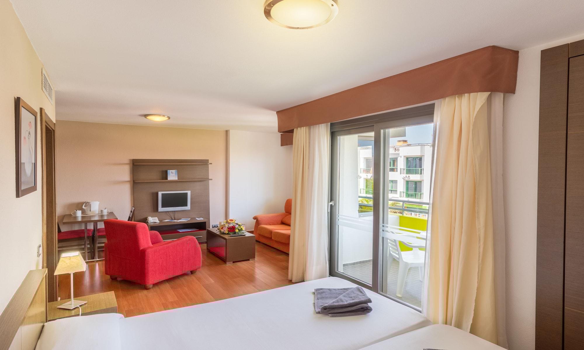 Hotel Livvo Corralejo Beach Buitenkant foto